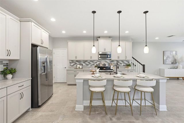 30040 SOUTHWELL LANE, Wesley Chapel, FL 33543