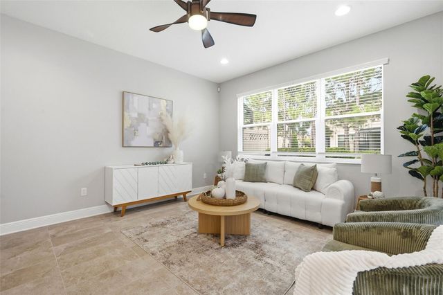 30040 SOUTHWELL LANE, Wesley Chapel, FL 33543