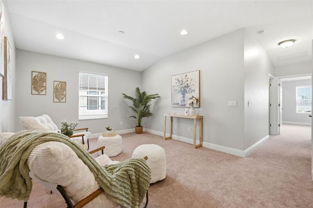 30040 SOUTHWELL LANE, Wesley Chapel, FL 33543