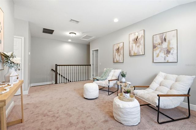 30040 SOUTHWELL LANE, Wesley Chapel, FL 33543