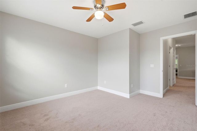 30040 SOUTHWELL LANE, Wesley Chapel, FL 33543
