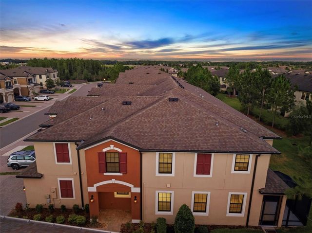 30040 SOUTHWELL LANE, Wesley Chapel, FL 33543
