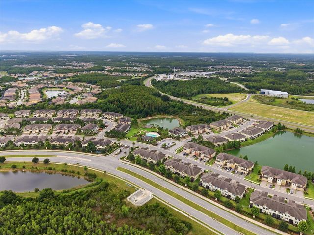 30040 SOUTHWELL LANE, Wesley Chapel, FL 33543