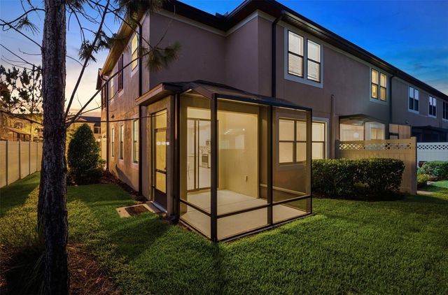 30040 SOUTHWELL LANE, Wesley Chapel, FL 33543