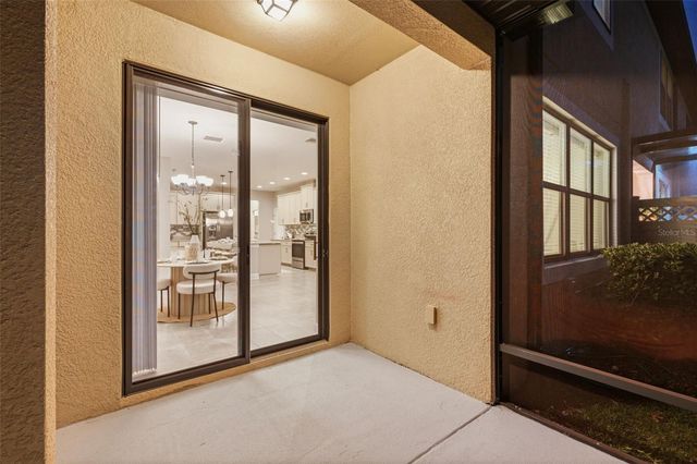 30040 SOUTHWELL LANE, Wesley Chapel, FL 33543