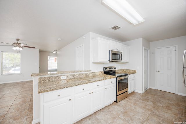 5851 Wildcat Canyon, San Antonio, TX 78252