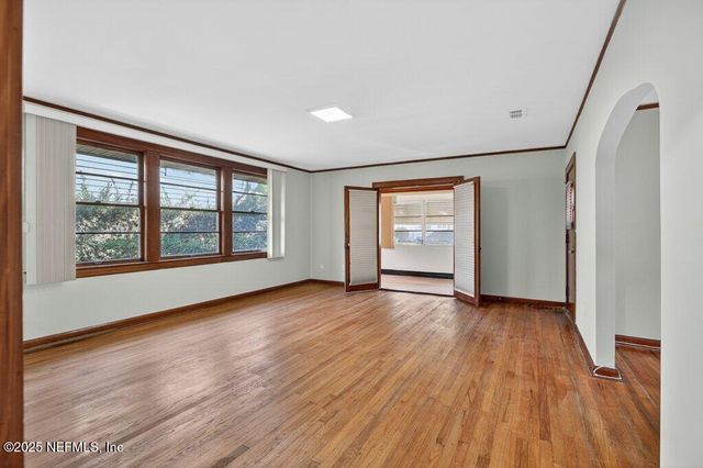 1111 INWOOD Terrace, Jacksonville, FL 32207