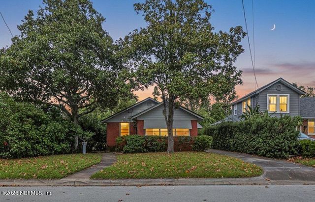 1111 INWOOD Terrace, Jacksonville, FL 32207