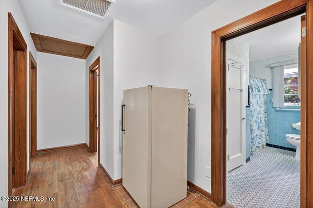 1111 INWOOD Terrace, Jacksonville, FL 32207