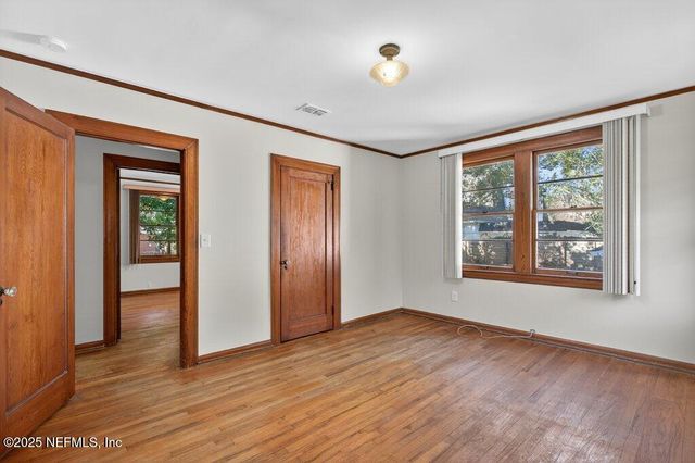 1111 INWOOD Terrace, Jacksonville, FL 32207