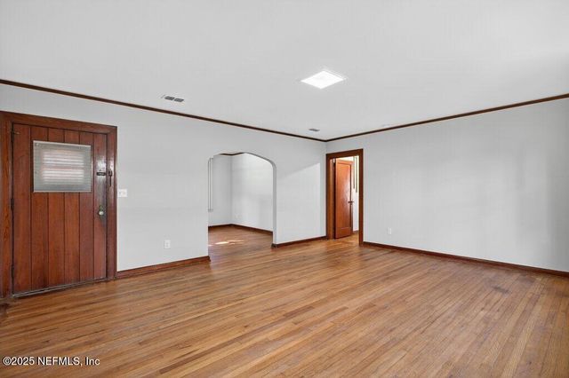 1111 INWOOD Terrace, Jacksonville, FL 32207