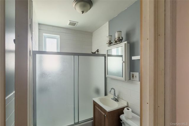 3234 Colden Avenue, Bronx, NY 10469