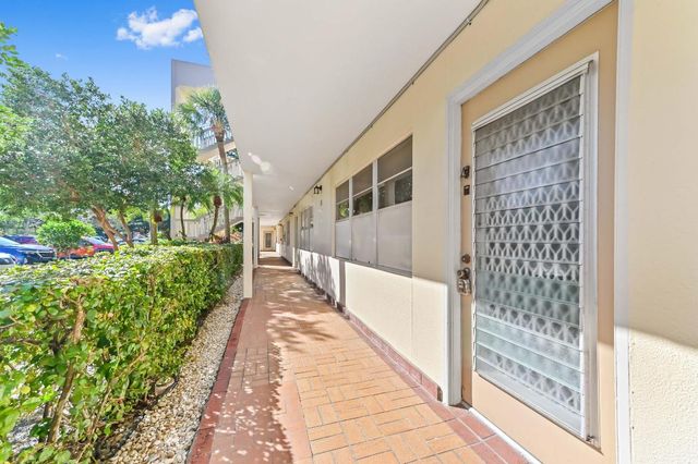2103 Lucaya Bend E1, Coconut Creek, FL 33066
