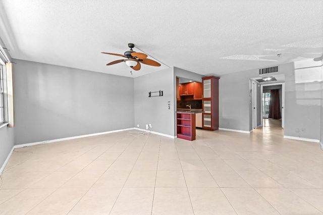 2103 Lucaya Bend E1, Coconut Creek, FL 33066