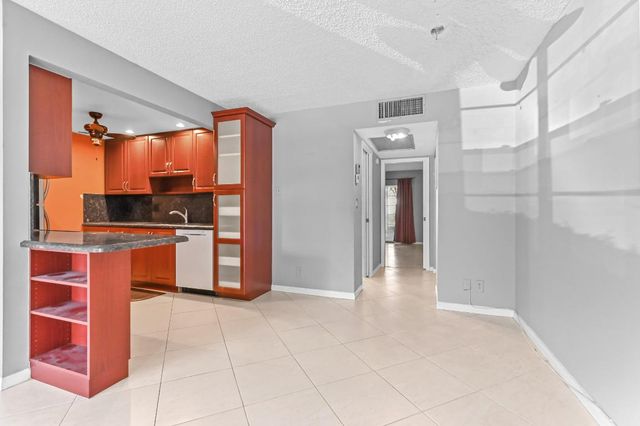 2103 Lucaya Bend E1, Coconut Creek, FL 33066