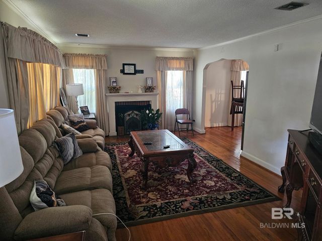 47 Chestnut Street, Monroeville, AL 36460