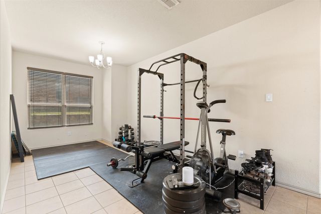 1313 MEADOWLAKES Drive, Azle, TX 76020