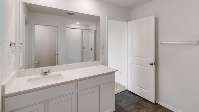 350 San Juan TRL, Bastrop, TX 78602