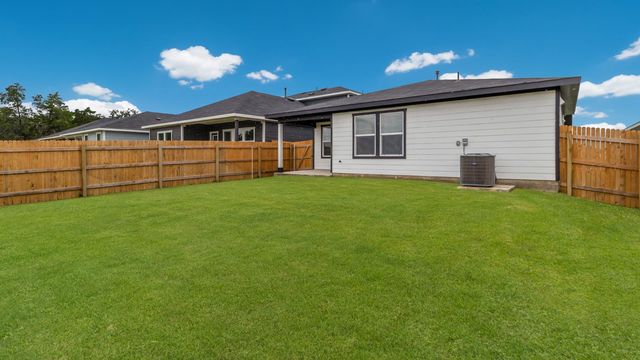 350 San Juan TRL, Bastrop, TX 78602