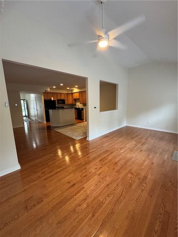 104 Daniels DR, Yorktown, VA 23690