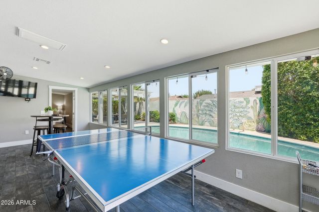 8310 E DEVONSHIRE Avenue, Scottsdale, AZ 85251
