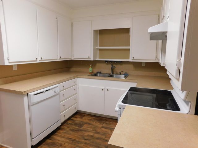 29 Kirkley Rd., Collins, MS 39428