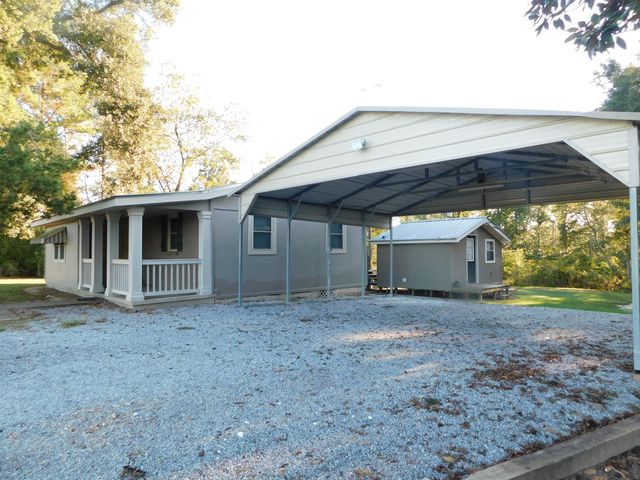 29 Kirkley Rd., Collins, MS 39428