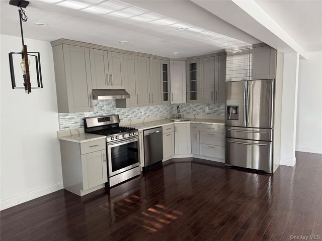2742 Tenbroeck Avenue, Bronx, NY 10469