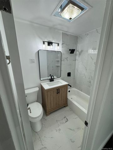 2742 Tenbroeck Avenue, Bronx, NY 10469