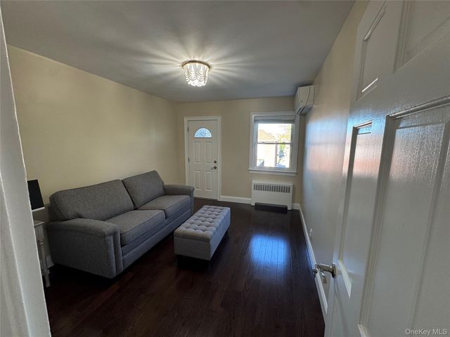 2742 Tenbroeck Avenue, Bronx, NY 10469