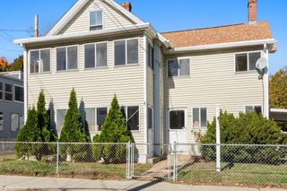 99 North St, Southbridge, MA 01550