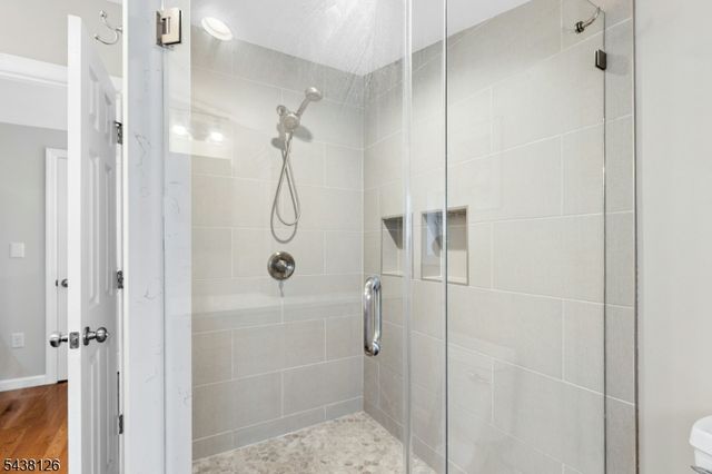 912 Rahway Ave, Westfield Town, NJ 07090