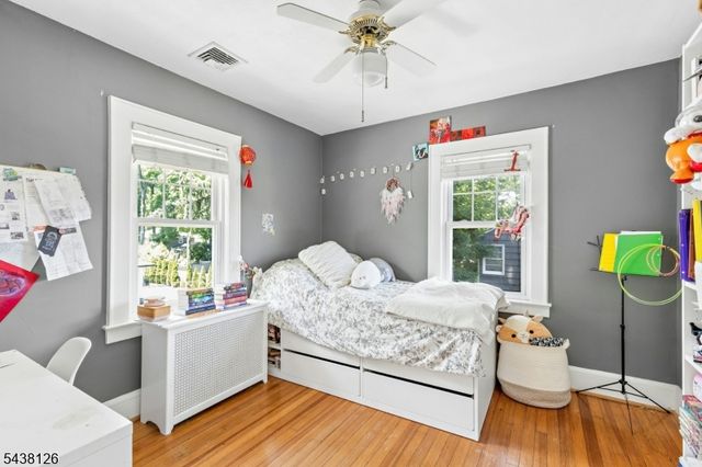 912 Rahway Ave, Westfield Town, NJ 07090