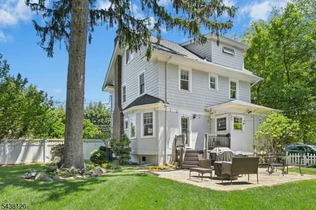 912 Rahway Ave, Westfield Town, NJ 07090
