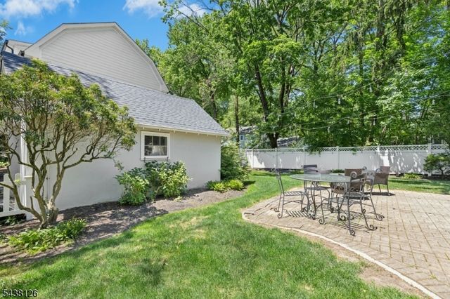 912 Rahway Ave, Westfield Town, NJ 07090