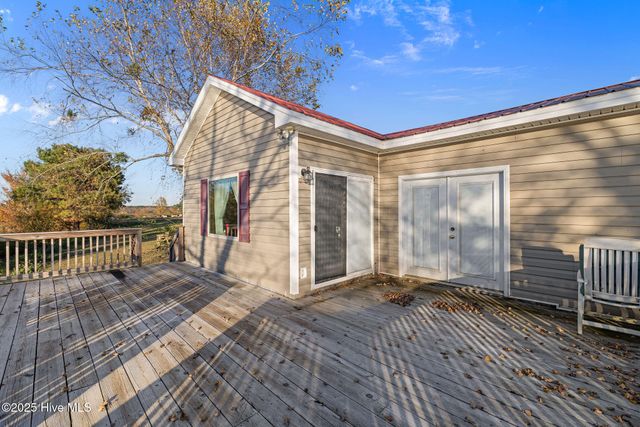 625 Garner Chapel Road, Mount Olive, NC 28365