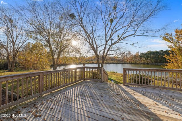 625 Garner Chapel Road, Mount Olive, NC 28365