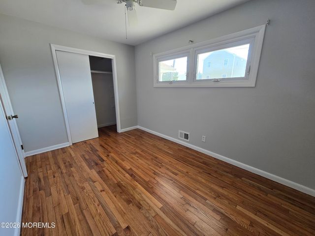 106 E Granada Drive, Brick, NJ 08723