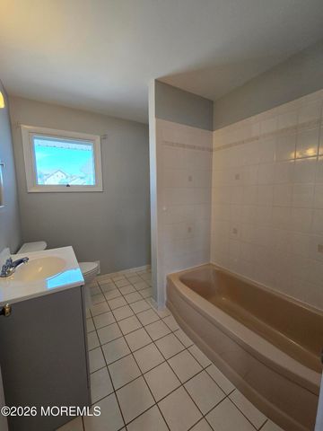 106 E Granada Drive, Brick, NJ 08723