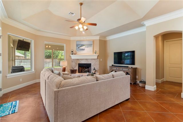 5118 Congressional Drive, College Station, TX 77845