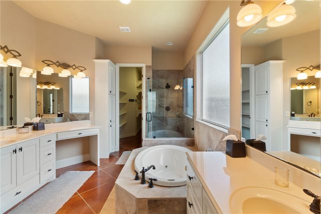 5118 Congressional Drive, College Station, TX 77845
