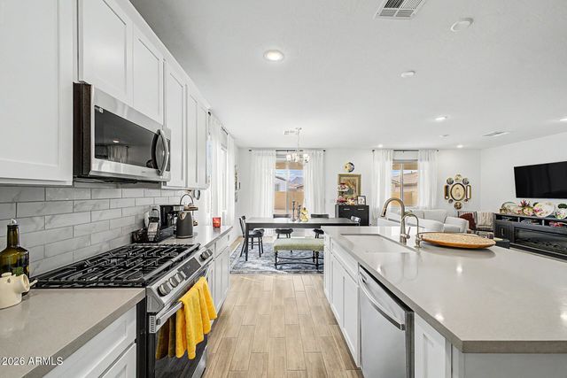 12711 W PARKWAY Lane, Avondale, AZ 85323