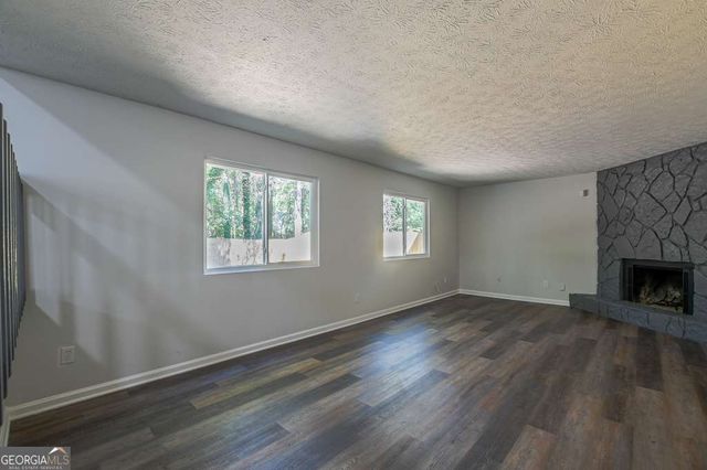 4812 White Oak Path, Stone Mountain, GA 30088