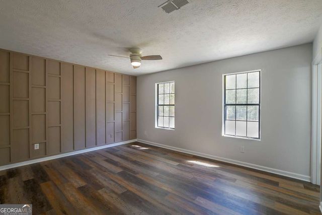 4812 White Oak Path, Stone Mountain, GA 30088