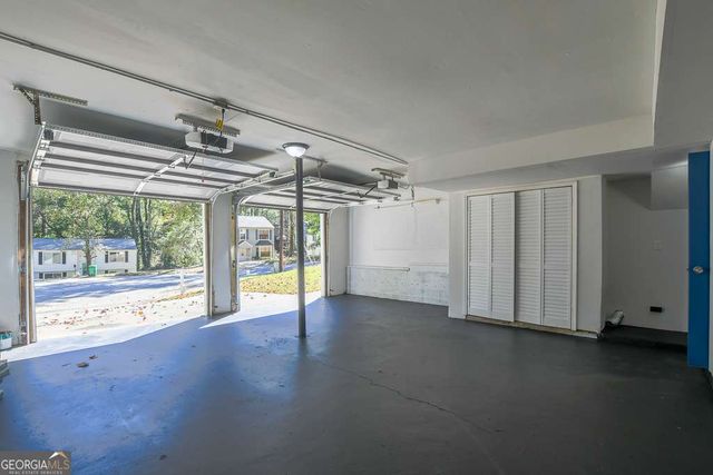 4812 White Oak Path, Stone Mountain, GA 30088