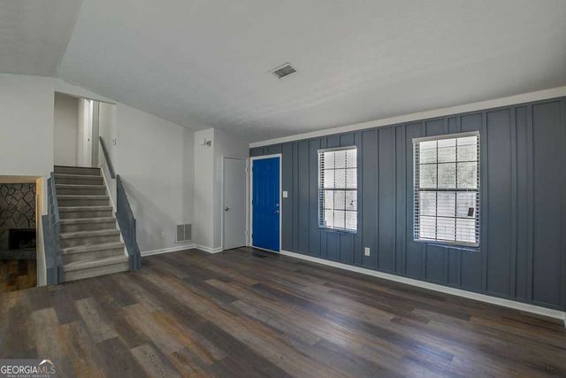 4812 White Oak Path, Stone Mountain, GA 30088