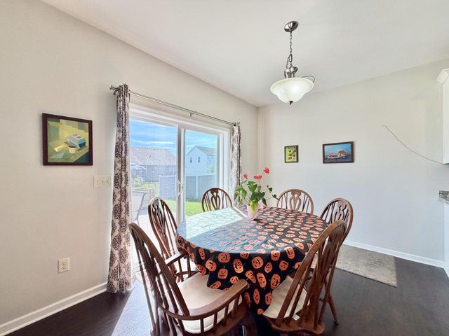 219 N Autumn DRIVE, Delavan, WI 53115