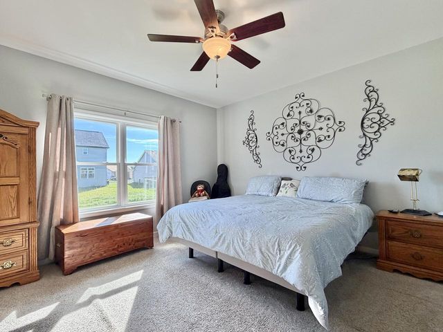 219 N Autumn DRIVE, Delavan, WI 53115