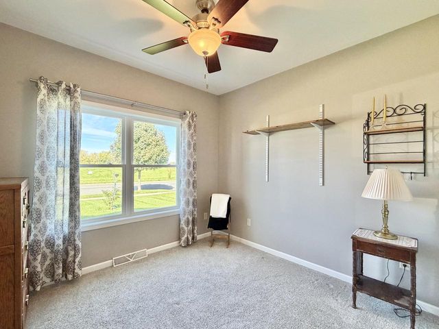 219 N Autumn DRIVE, Delavan, WI 53115