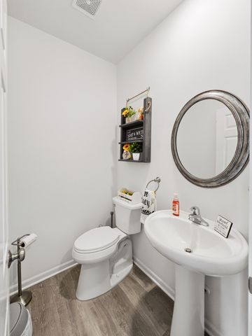 7445 E 119th Place, Winfield, IN 46307
